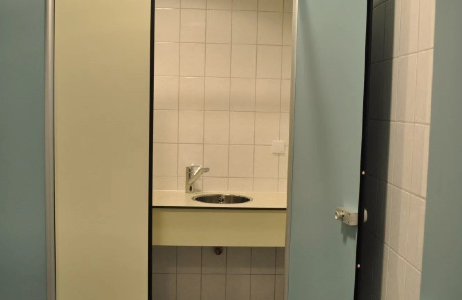 Faciliteiten aan de groene papegaai13